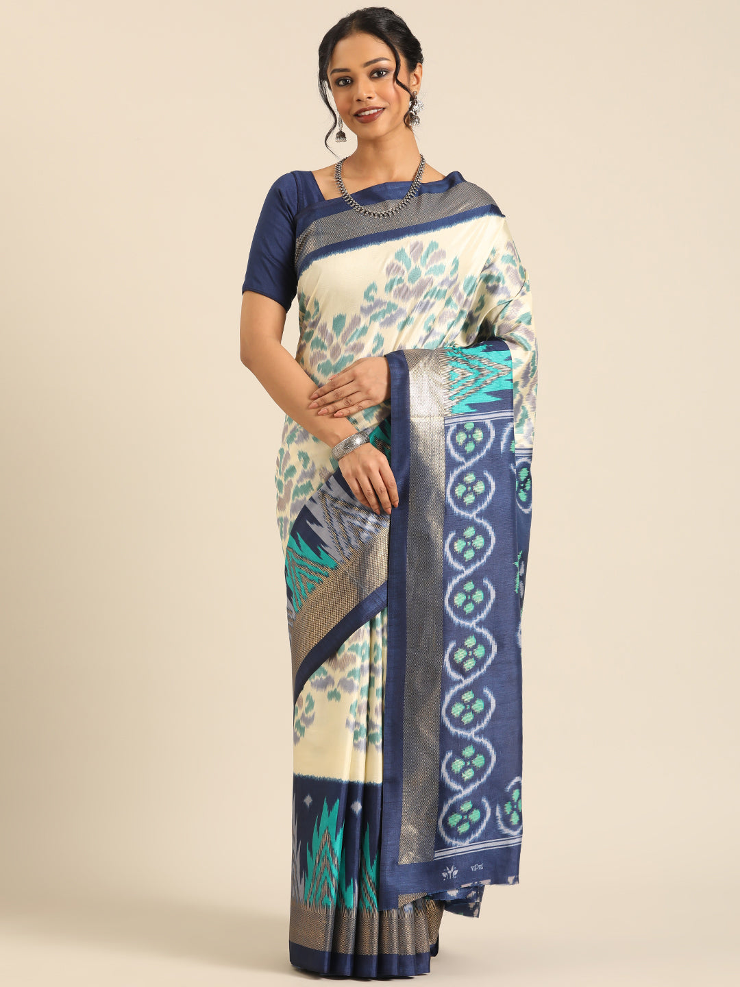 Tanta–White Printed Soft Silk Saree