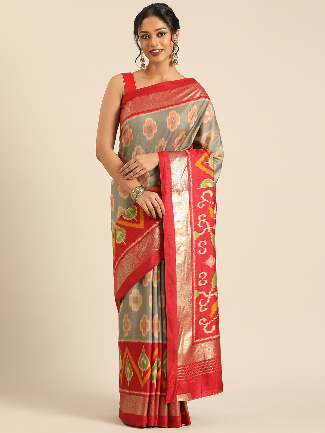 Tanta–Grey Printed Soft Silk Saree