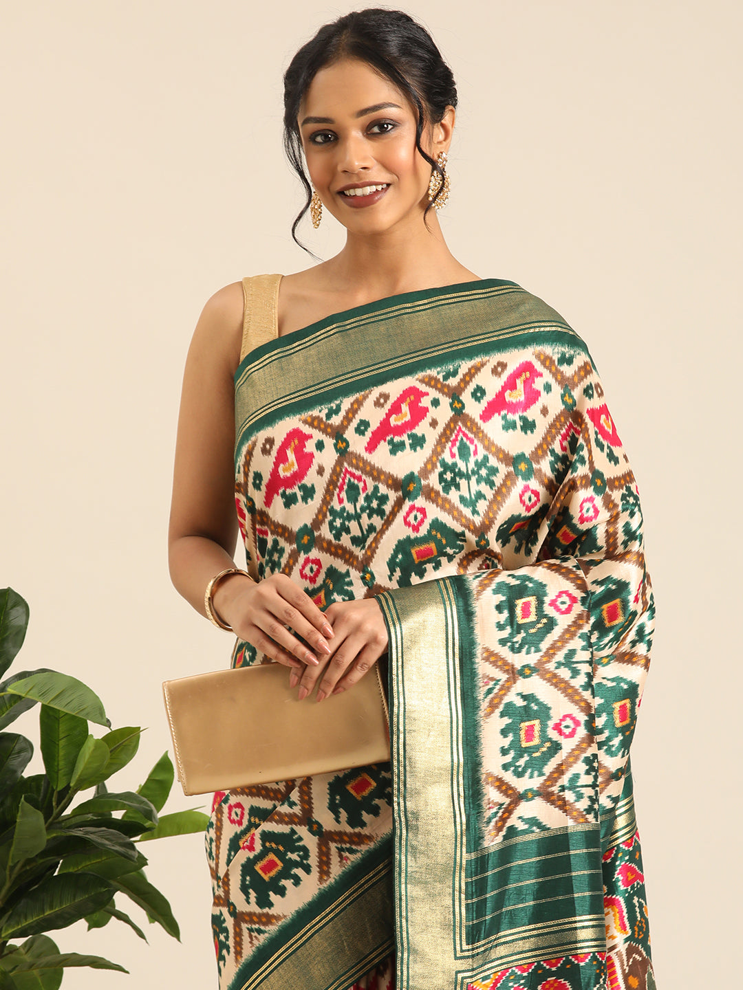 Rangrekha–Green Printed Soft Silk Saree