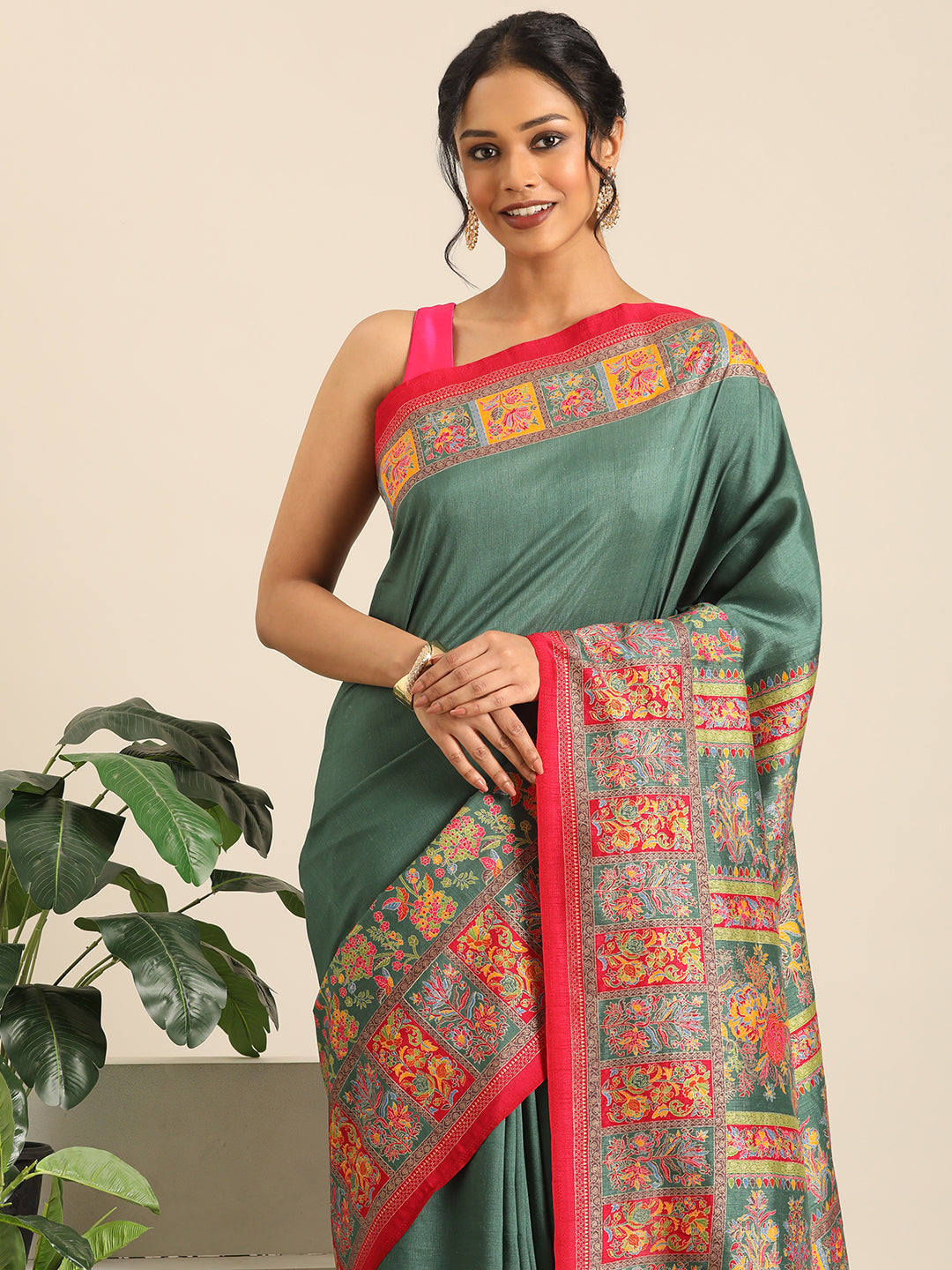 Kumuda – Green Printed Soft Silk Saree