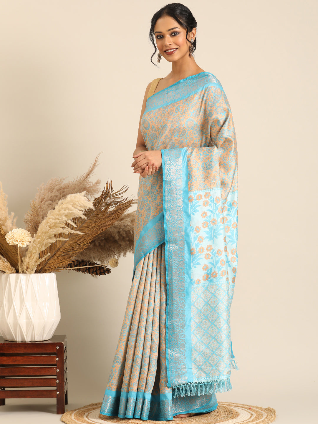 Niraaya–Turqouise Printed Soft Silk Saree