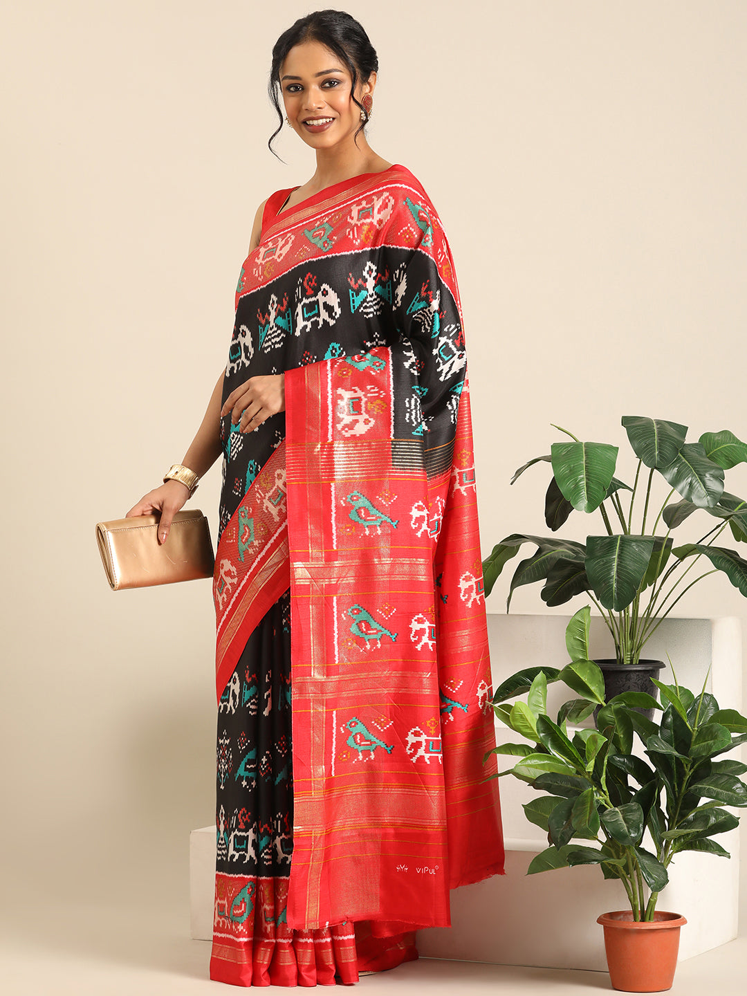 Gajraaj – Black Printed Soft Silk Saree