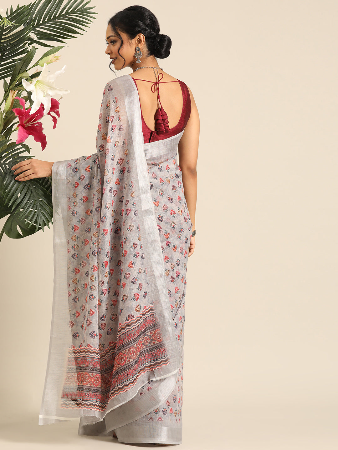 Mridula–Grey Printed Linen Saree