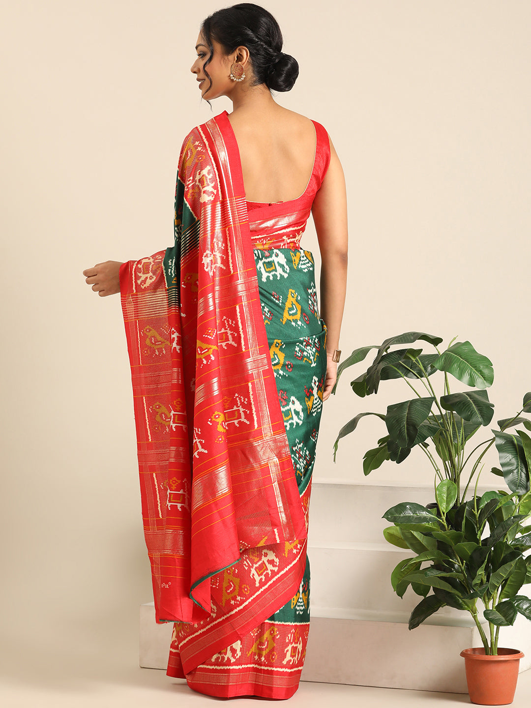 Gajraaj – Green Printed Soft Silk Saree