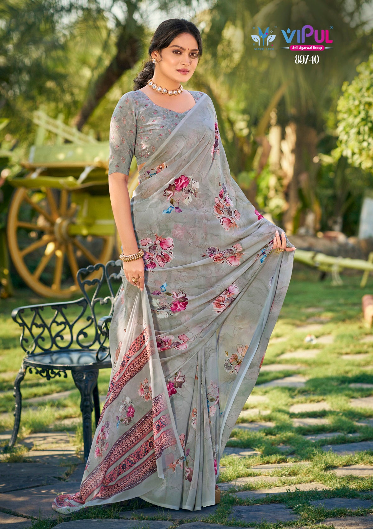 Riddhi - Grey Georgette Floral Digital Printed Saree