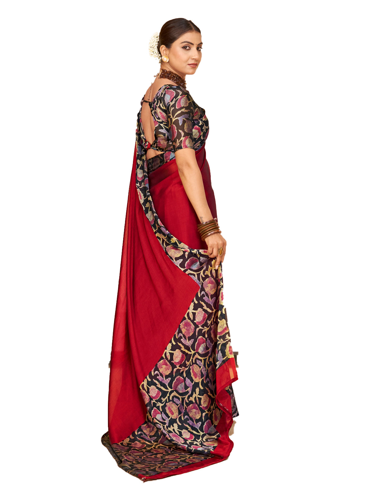 Ekvarna - Red Printed Chiffon Saree