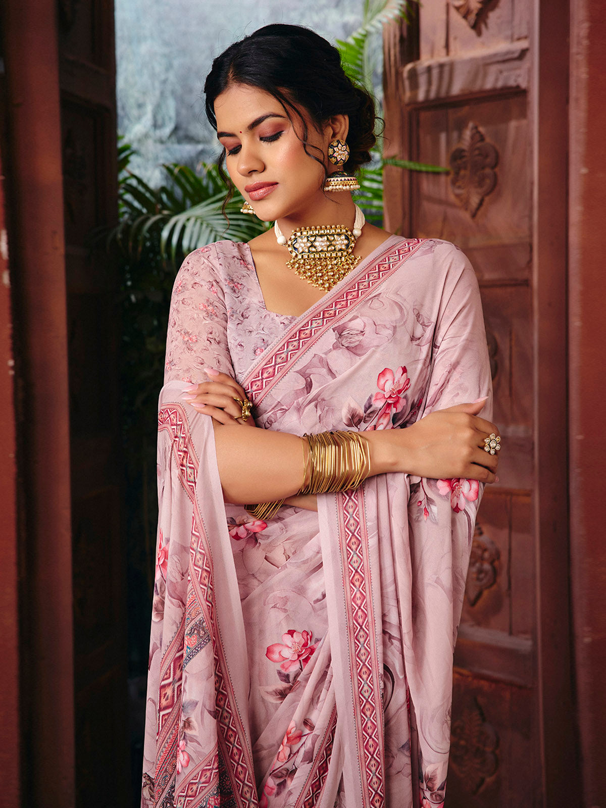 Riddhi - Rose Brown Georgette Floral Digital Printed Saree