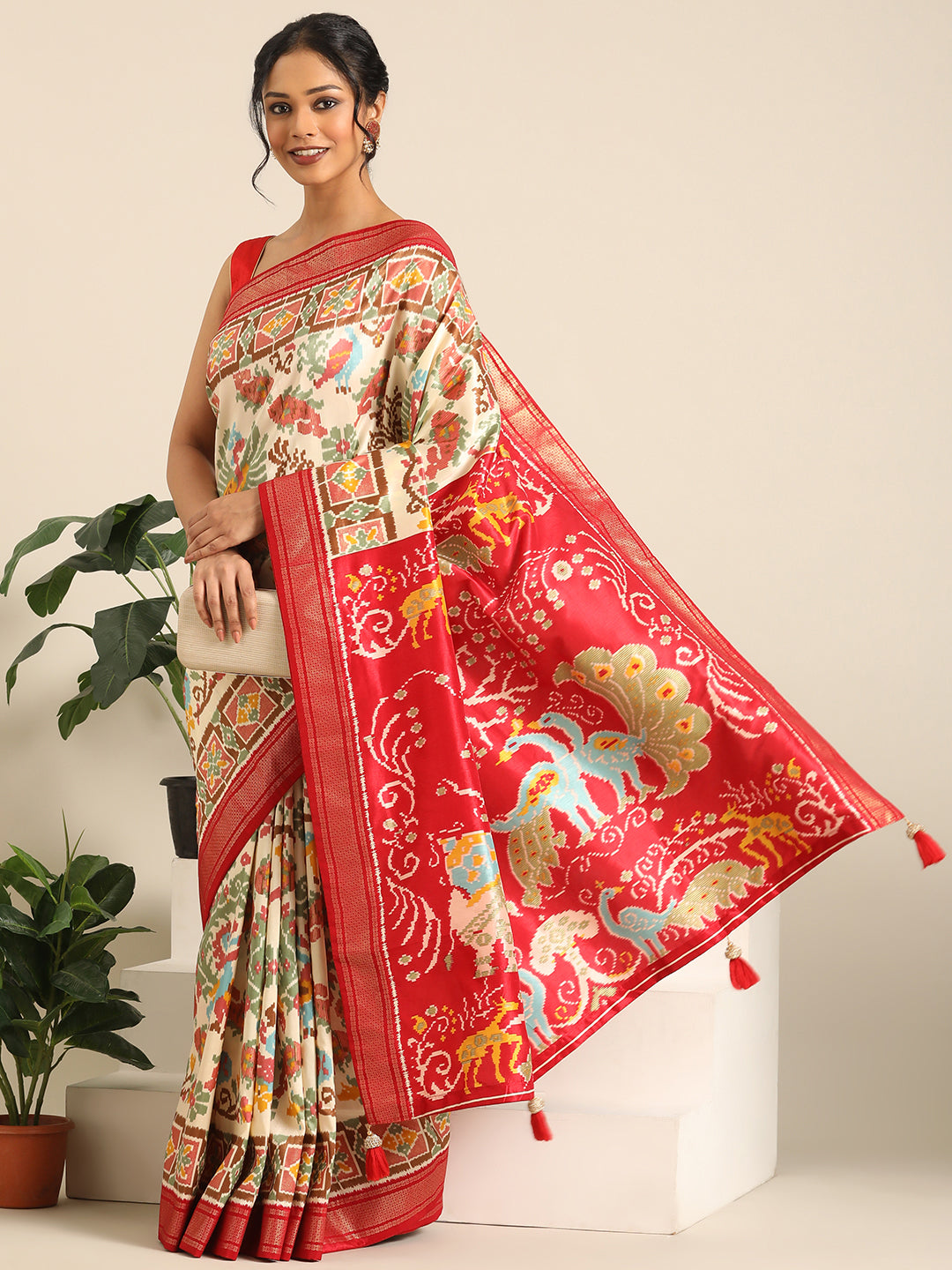 Rangrekha–Cream Printed Soft Silk Saree