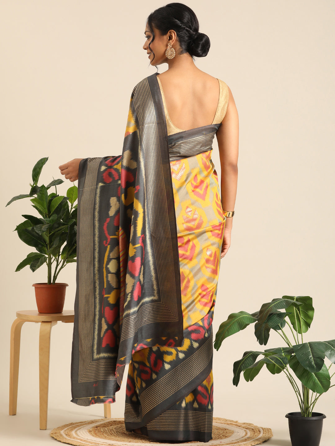 Tanta–Yellow Grey Printed Soft Silk Saree