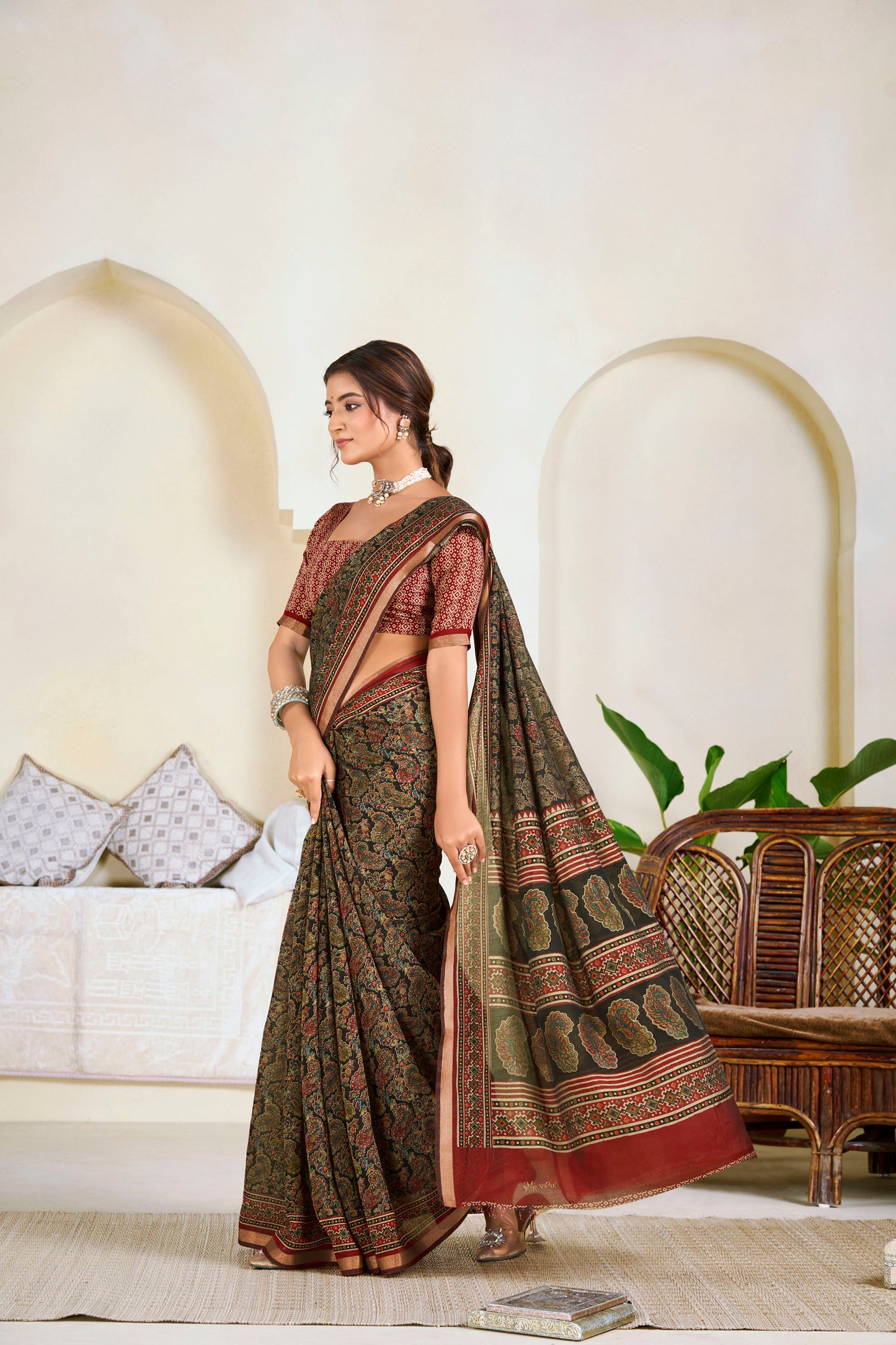 Monalisa - Black Printed Liva Cotton Silk Saree