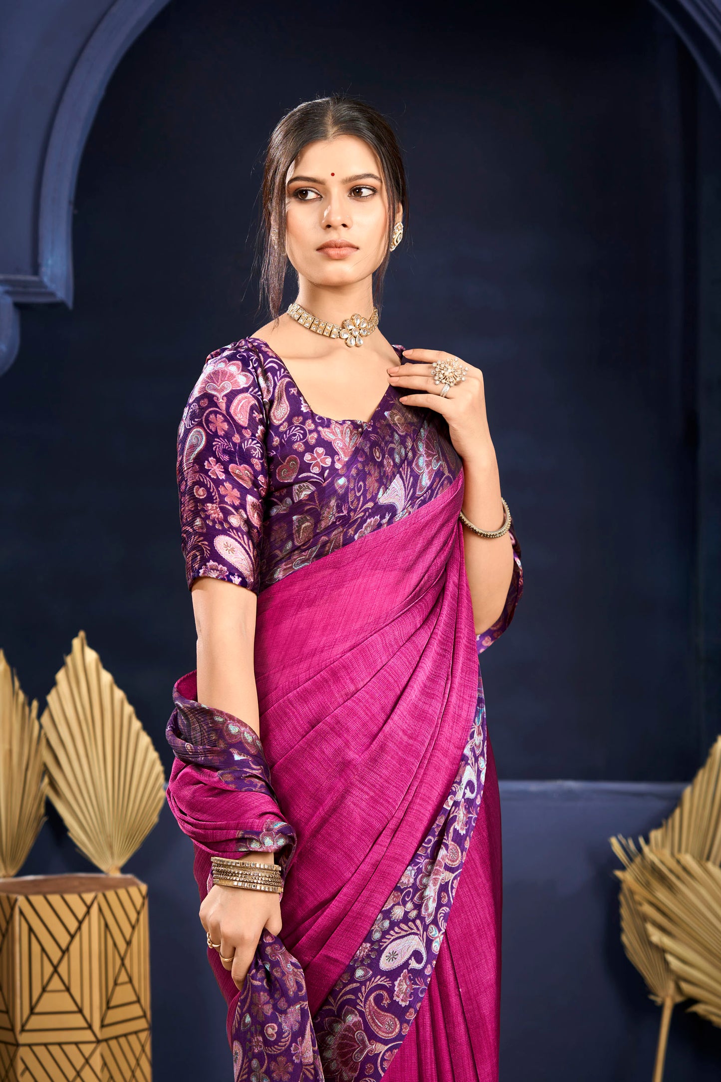 Varnika - Pink Printed Flow Chiffon Saree