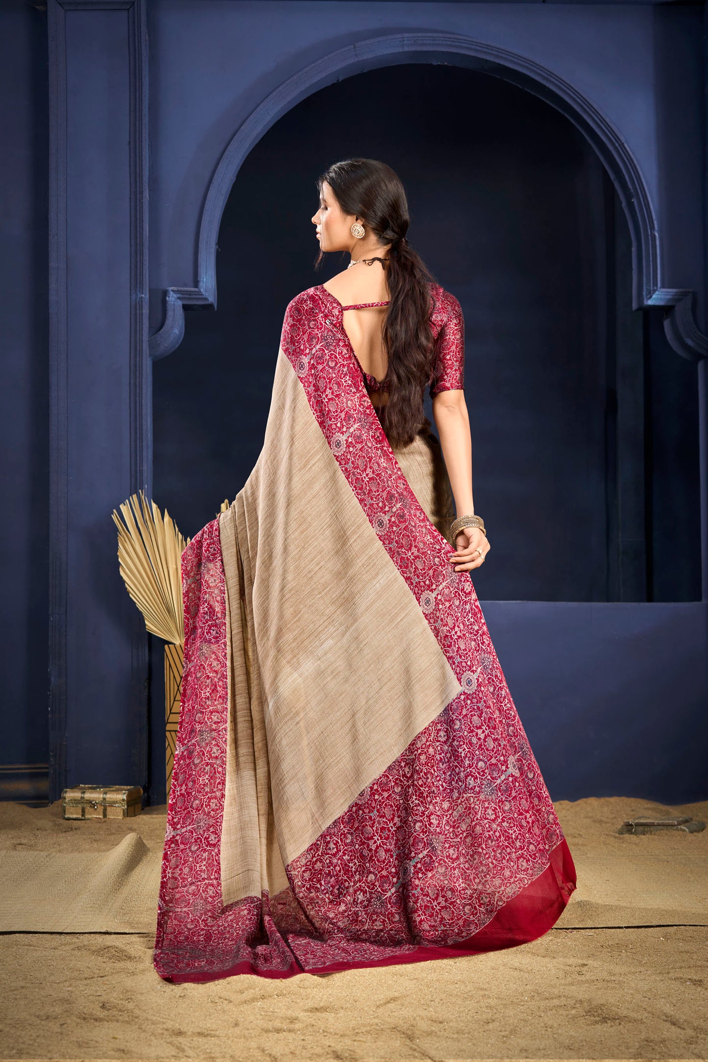 Varnika - Pink Printed Flow Chiffon Saree