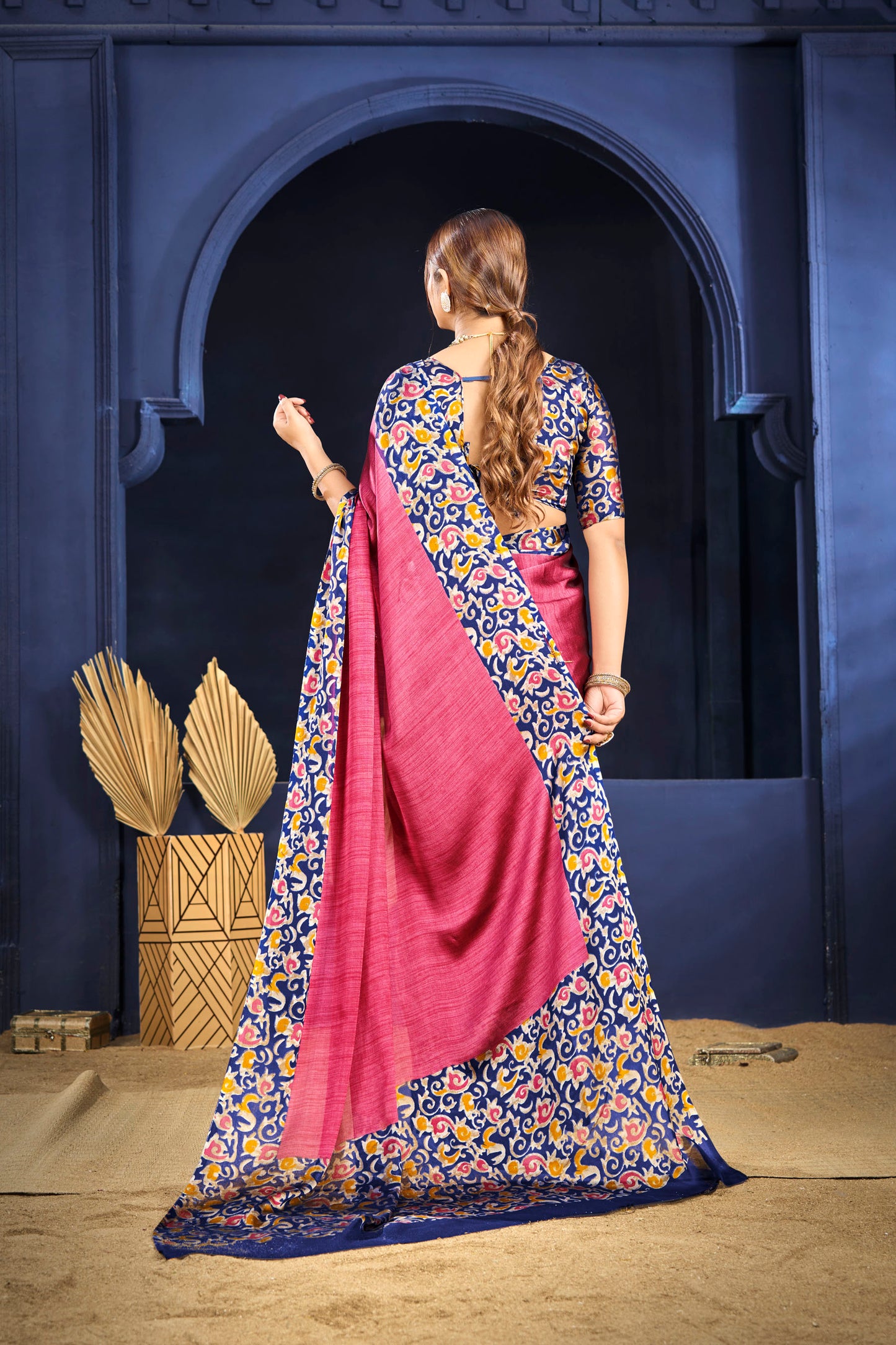 Varnika - Pink Printed Flow Chiffon Saree