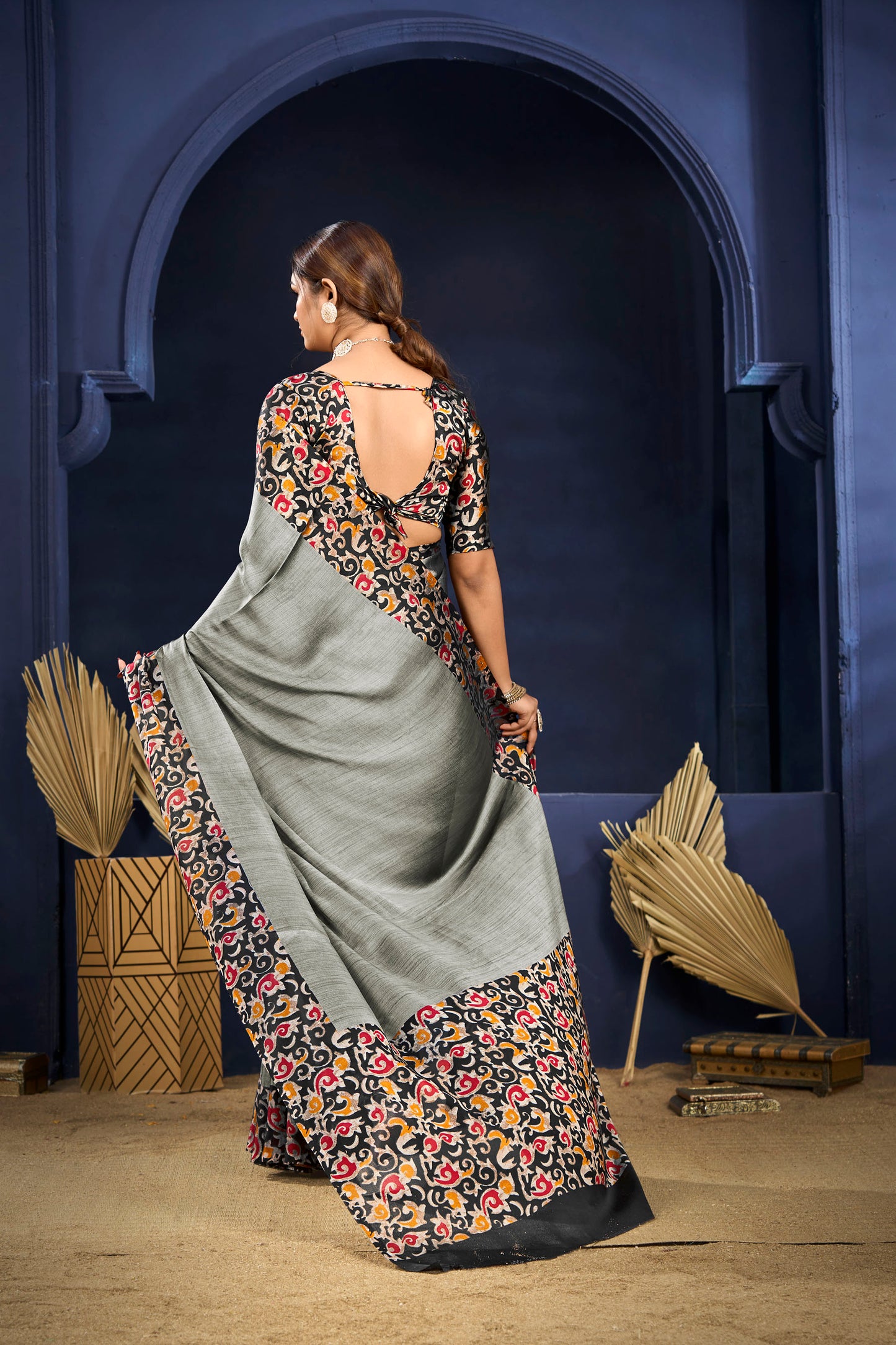 Varnika - Grey Printed Flow Chiffon Saree