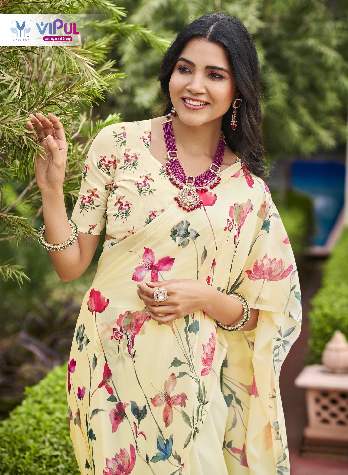 Twisha - Cream Georgette Floral Digital Printed Saree