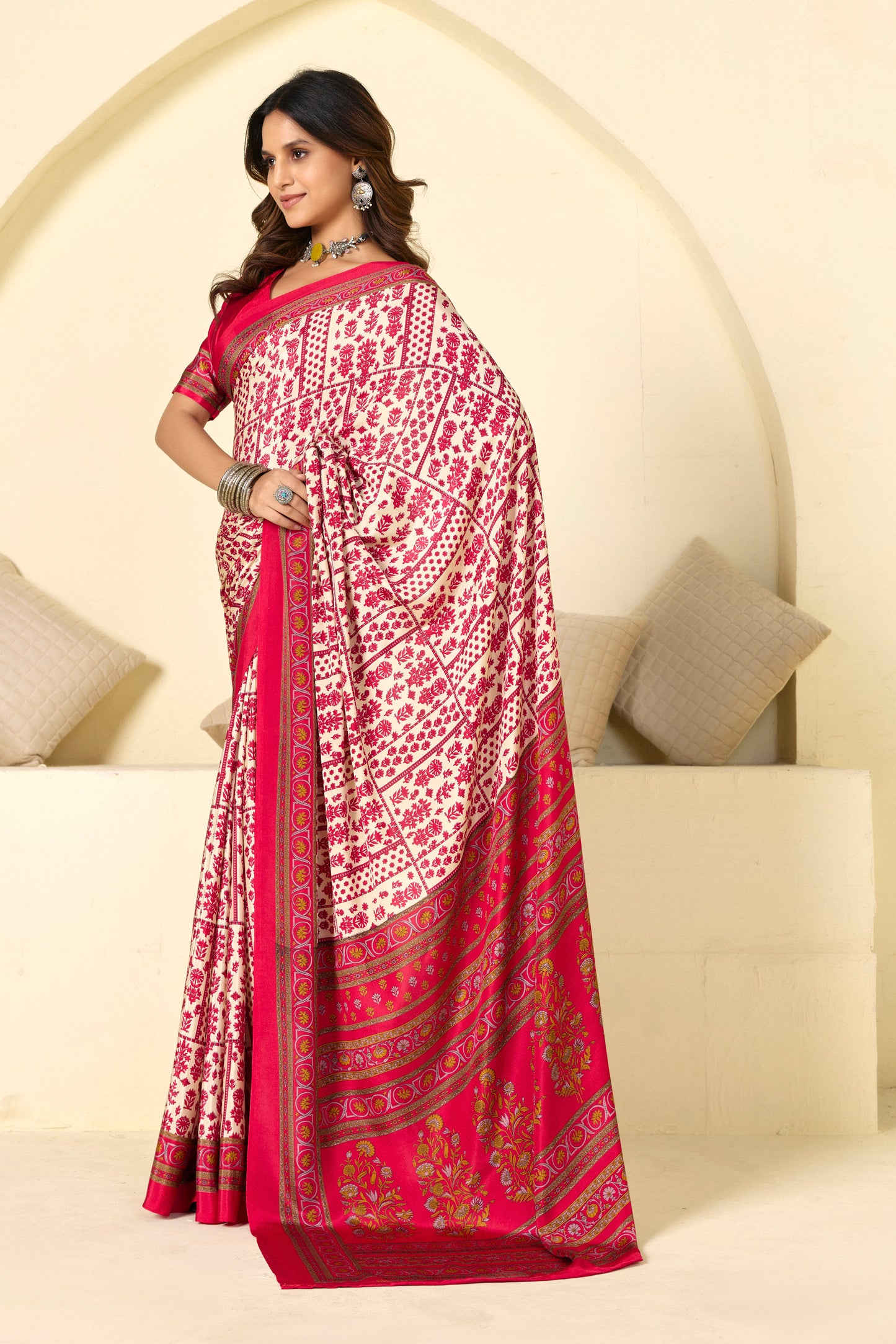 Rajkala - Pink Floral Printed Crepe Silk Saree