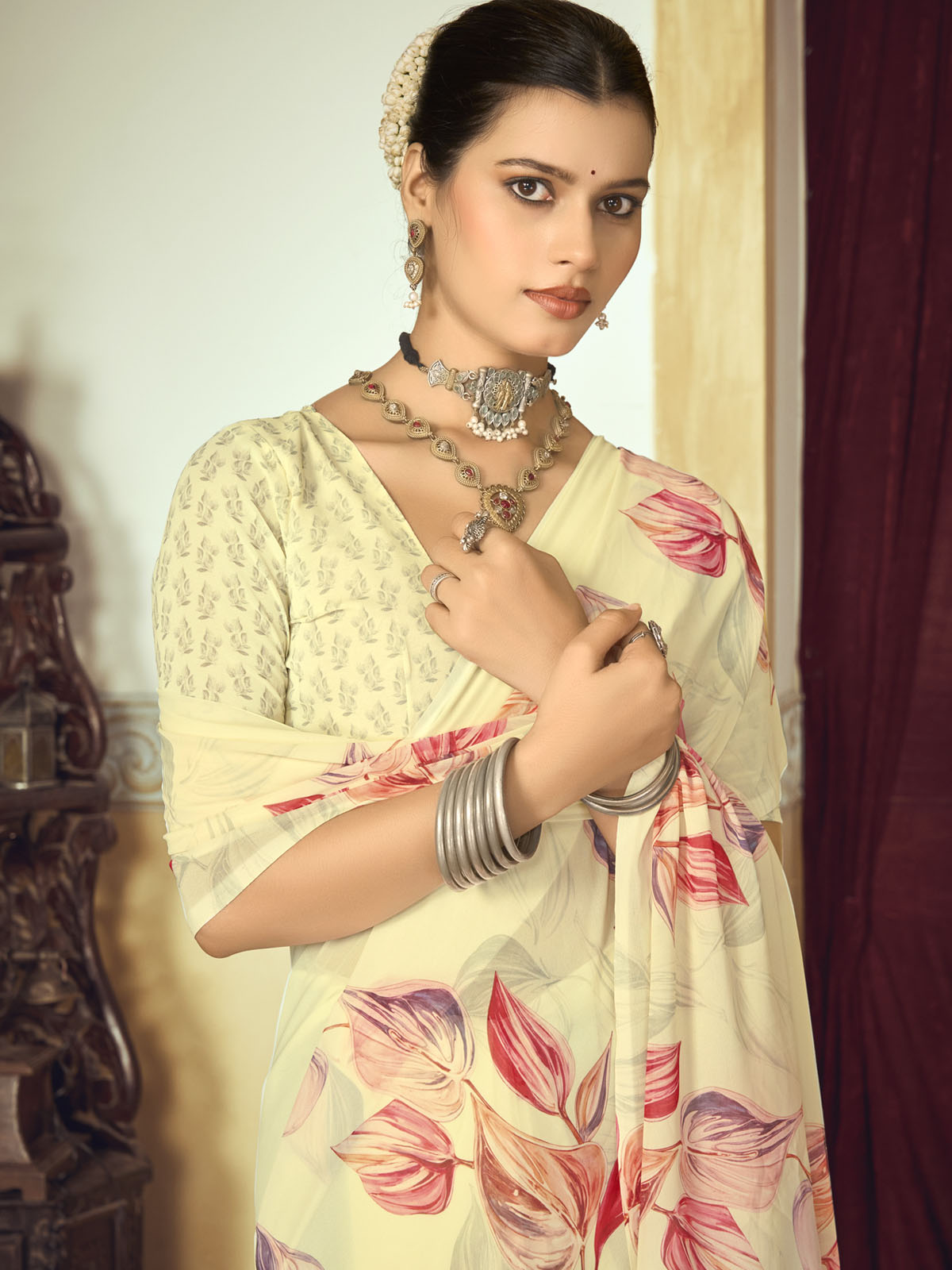 Riddhi - Cream Georgette Floral Digital Printed Saree