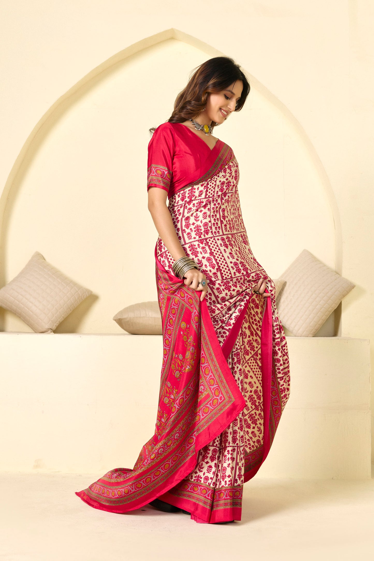 Rajkala - Pink Floral Printed Crepe Silk Saree