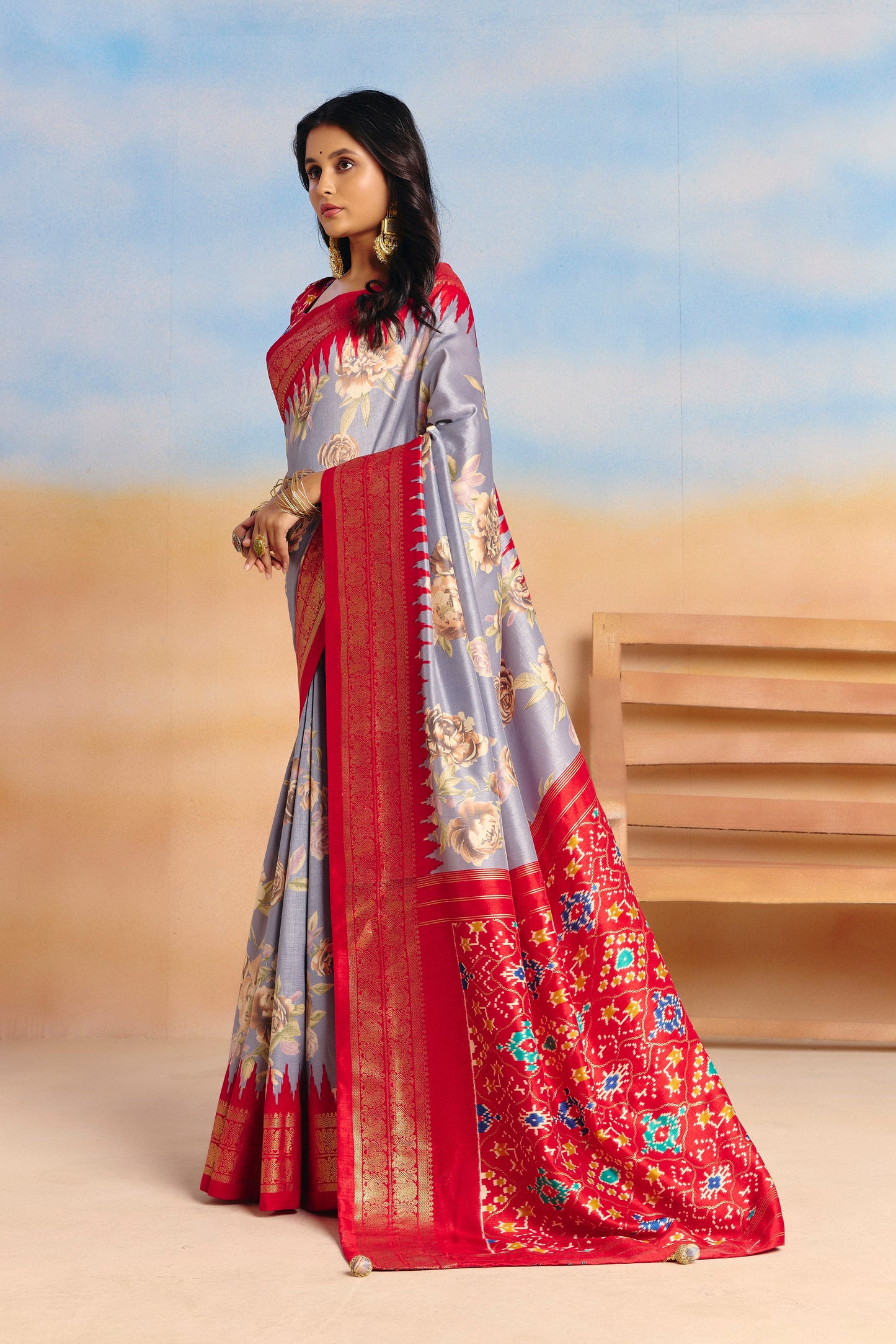 Rangrekha - Grey Floral Printed Soft Silk Saree