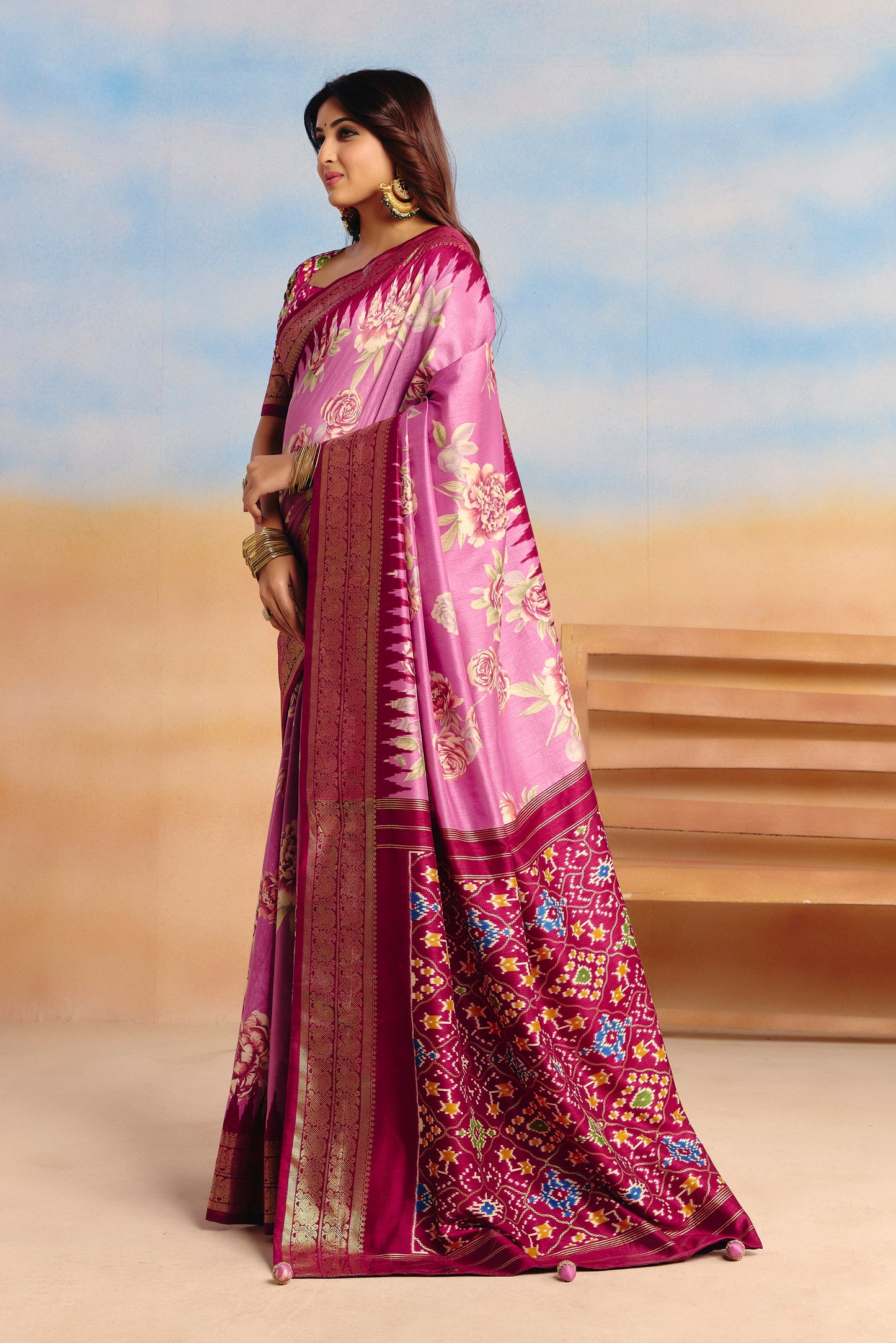 Rangrekha - Purple Floral Printed Soft Silk Saree