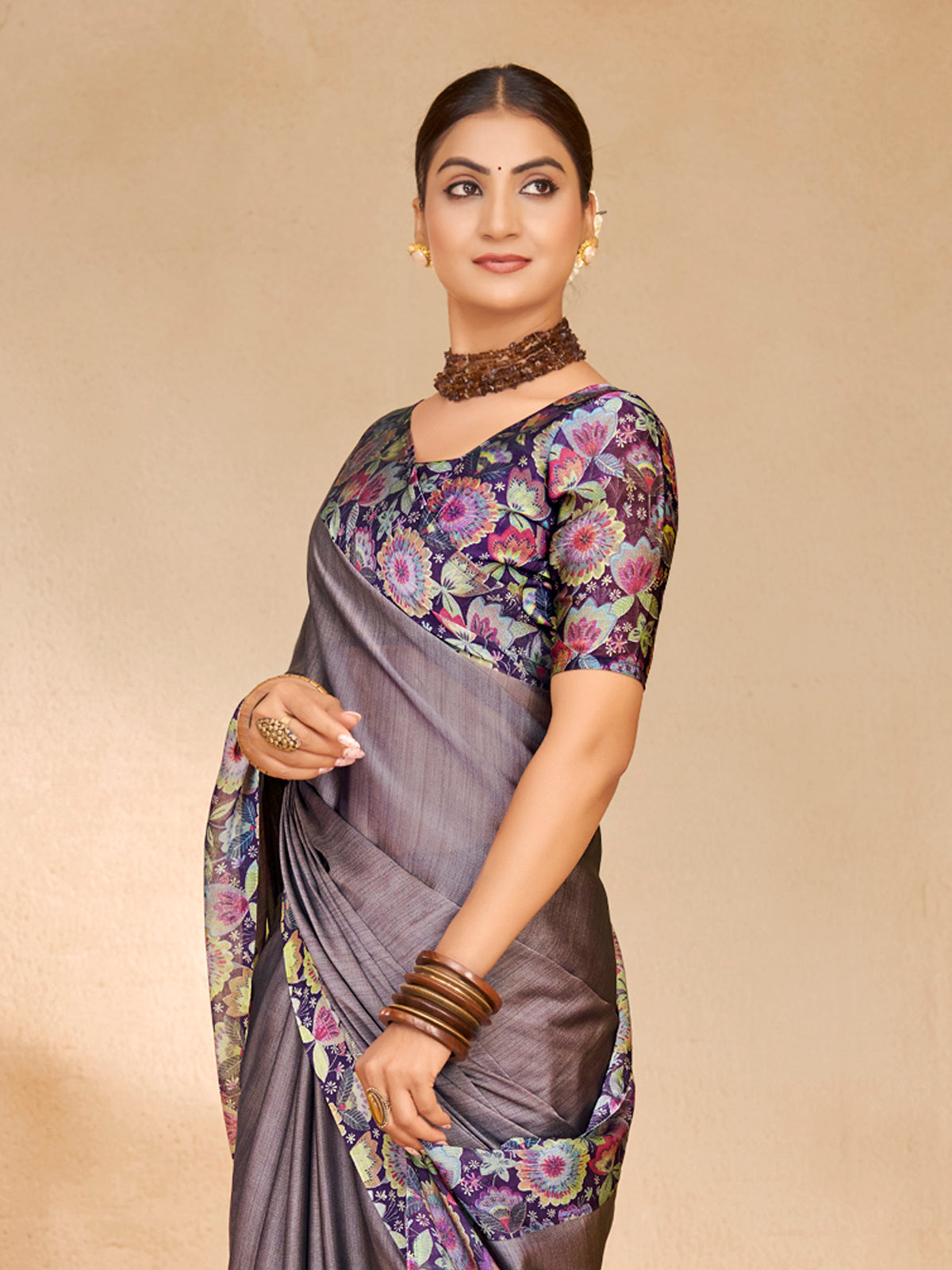 Ekvarna - Grey Printed Chiffon Saree