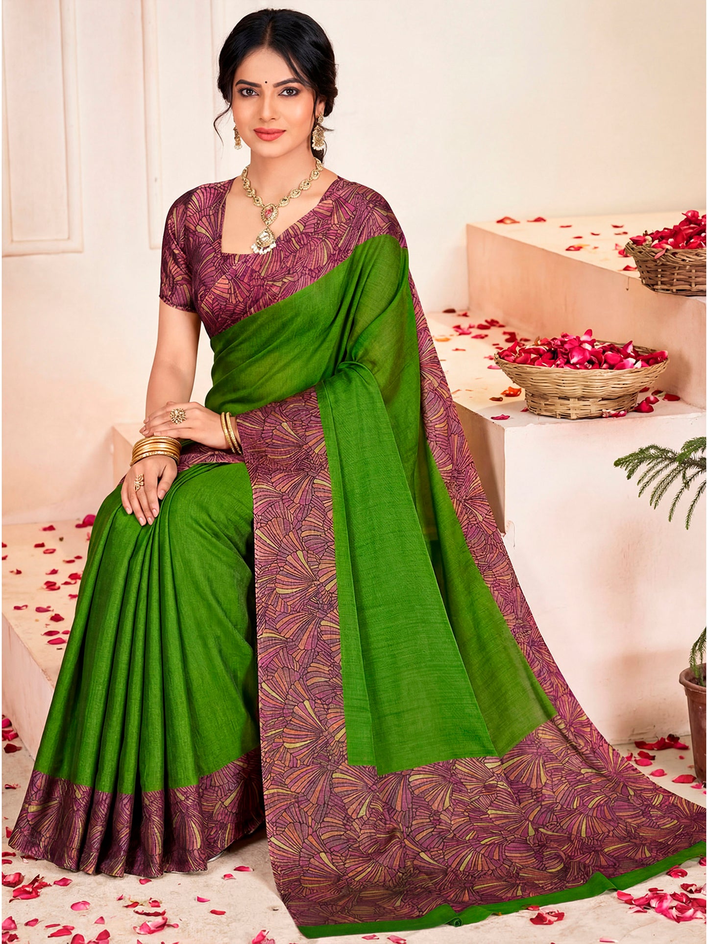 Ekvarna - Green Printed Chiffon Saree
