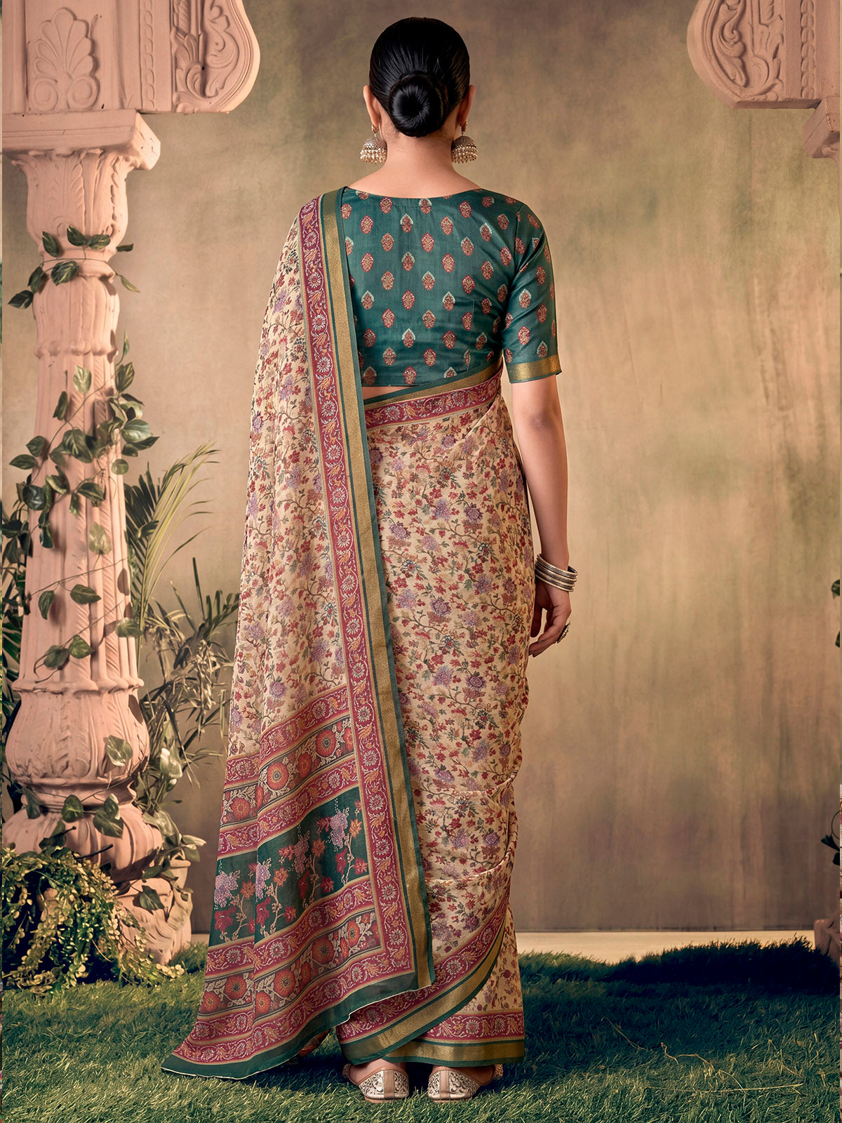 Amrapali - Cream Chanderi Cotton Digital Printed Saree with Zari Border