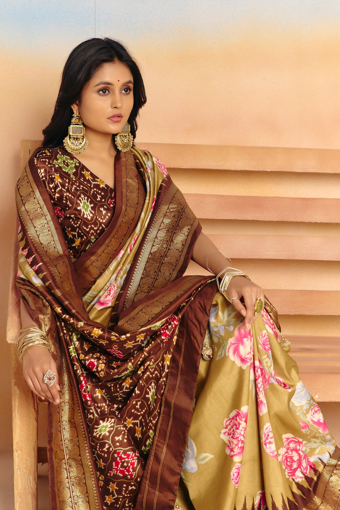 Rangrekha - Green Floral Printed Soft Silk Saree